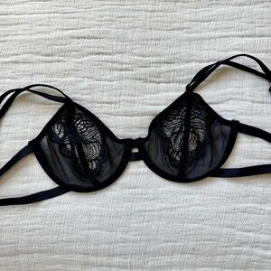 30D Bluebella Black Lace Strappy Bra
